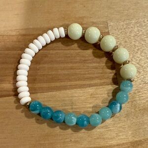 Plunder Bracelet with Blue and Cream Beads